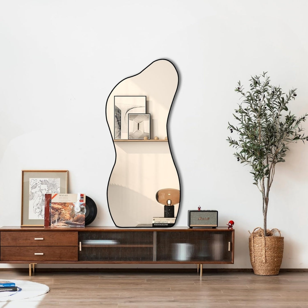 Irregular Curved Frame Full-Length Mirror